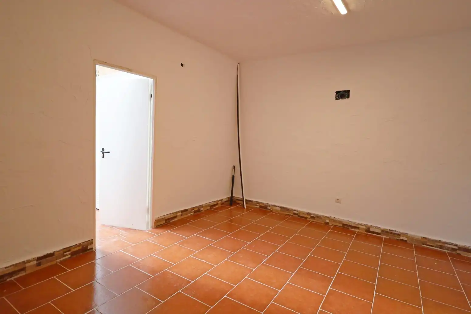 Geschaftsraum zur Miete in Benalmádena