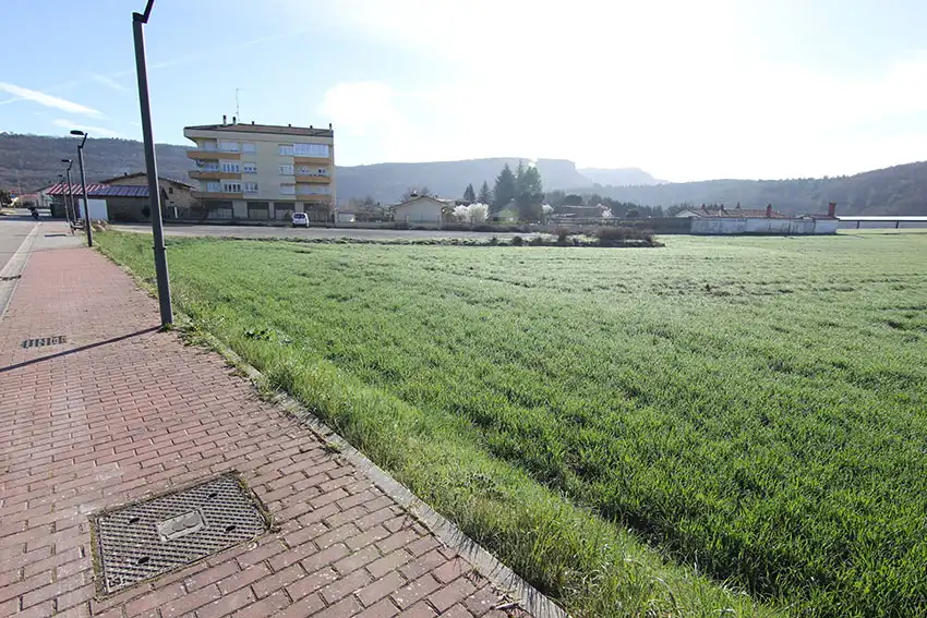 Residential land for sale in Arraia-Maeztu, imagen 7