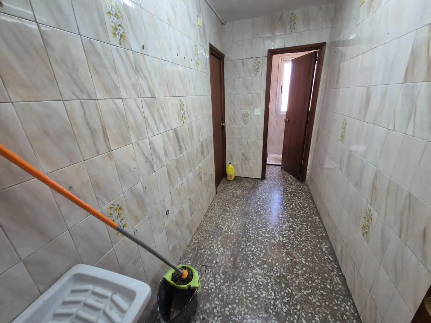 Nave industrial en venta en Elda
