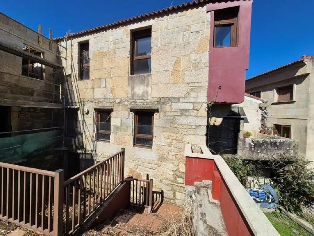 Vista exterior de Piso en venta en Baiona con Alarma