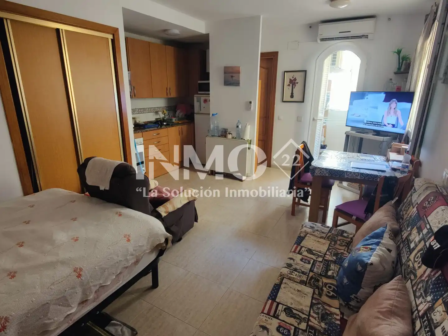 Sala d'estar de Estudi en venda en Mont-roig del Camp amb Moblat, Forn i Rentadora