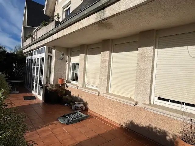 Vista exterior de Casa adosada en venta en Piélagos con Calefacción, Jardín privado y Terraza