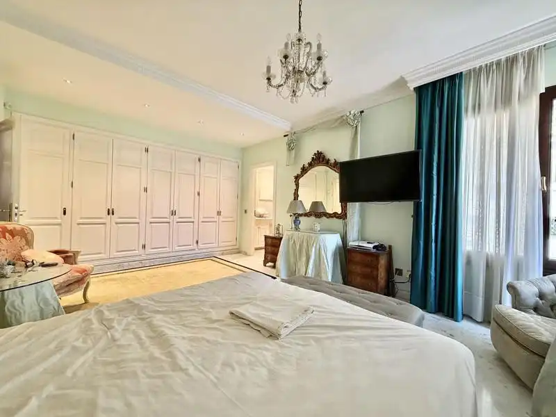 Habitación de Apartamento de alquiler en Marbella con Aire acondicionado, Calefacción y Terraza