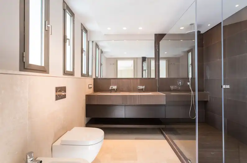 Bathroom of Houses for sale in Marbella  with Air Conditioner, Heating and Terrace