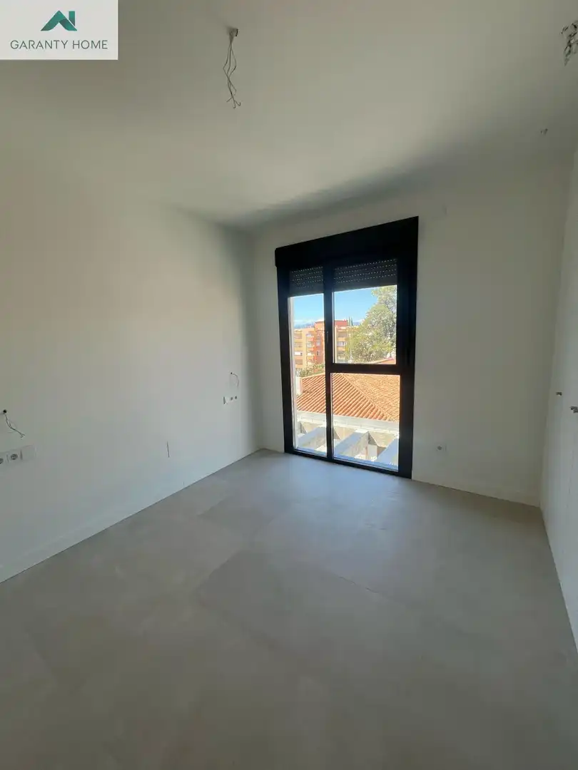 Habitación de Piso de alquiler en Málaga con Terraza, Trastero y Amueblado