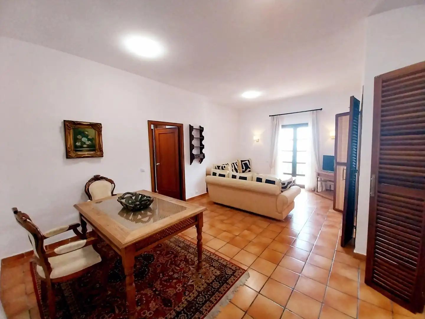 Sala d'estar de Apartament de lloguer en Mijas amb Jardí privat, Terrassa i Balcó