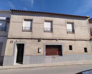 Vista exterior de Casa o xalet en venda en Hinojosa del Duque