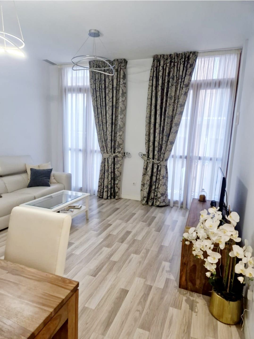 Sala d'estar de Pis en venda en Alicante / Alacant amb Aire condicionat, Calefacció i Parquet