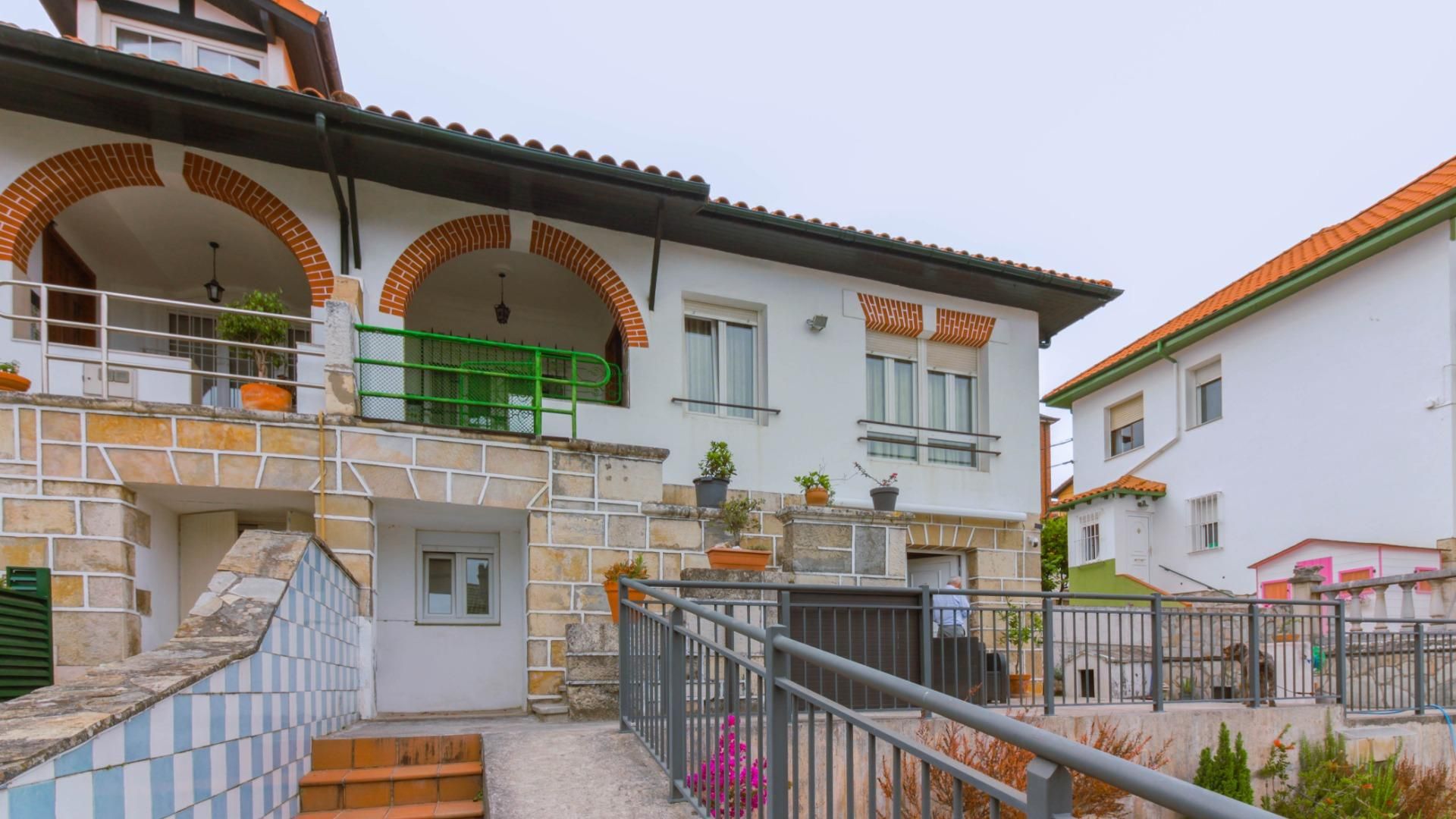 Exterior view of Single-family semi-detached for sale in Santander  with Heating, Terrace and Storage room