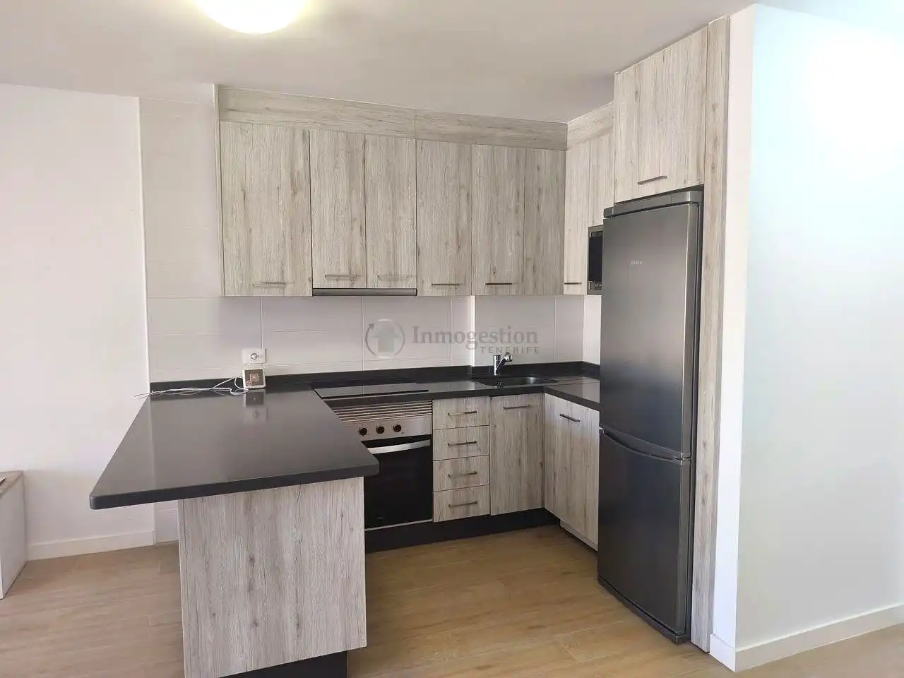 Cocina de Apartamento de alquiler en Arona con Aire acondicionado, Terraza y Amueblado