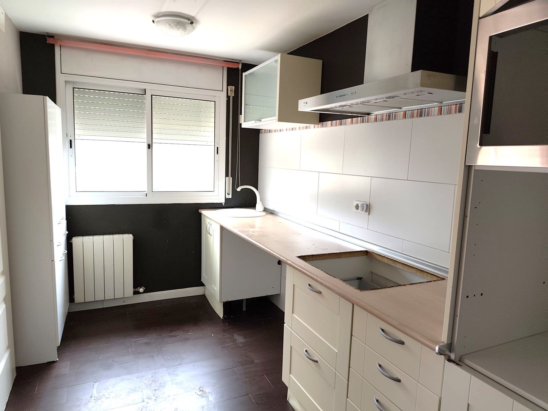 Cocina de Casa o chalet en venta en Canyelles con Aire acondicionado, Calefacción y Jardín privado