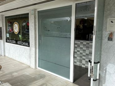 Local comercial en venda a Colonia