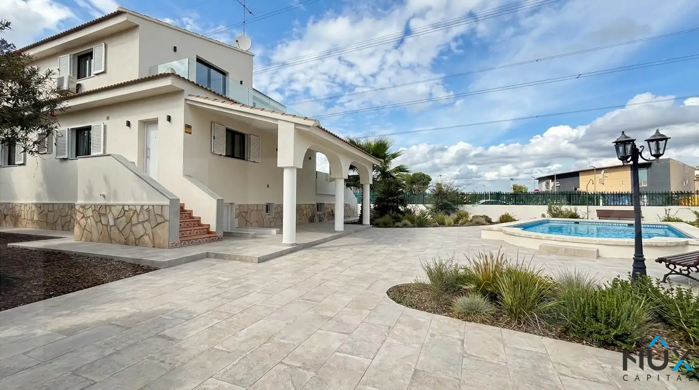 Chalet con piscina en venta en Entrepinos, imagen 68