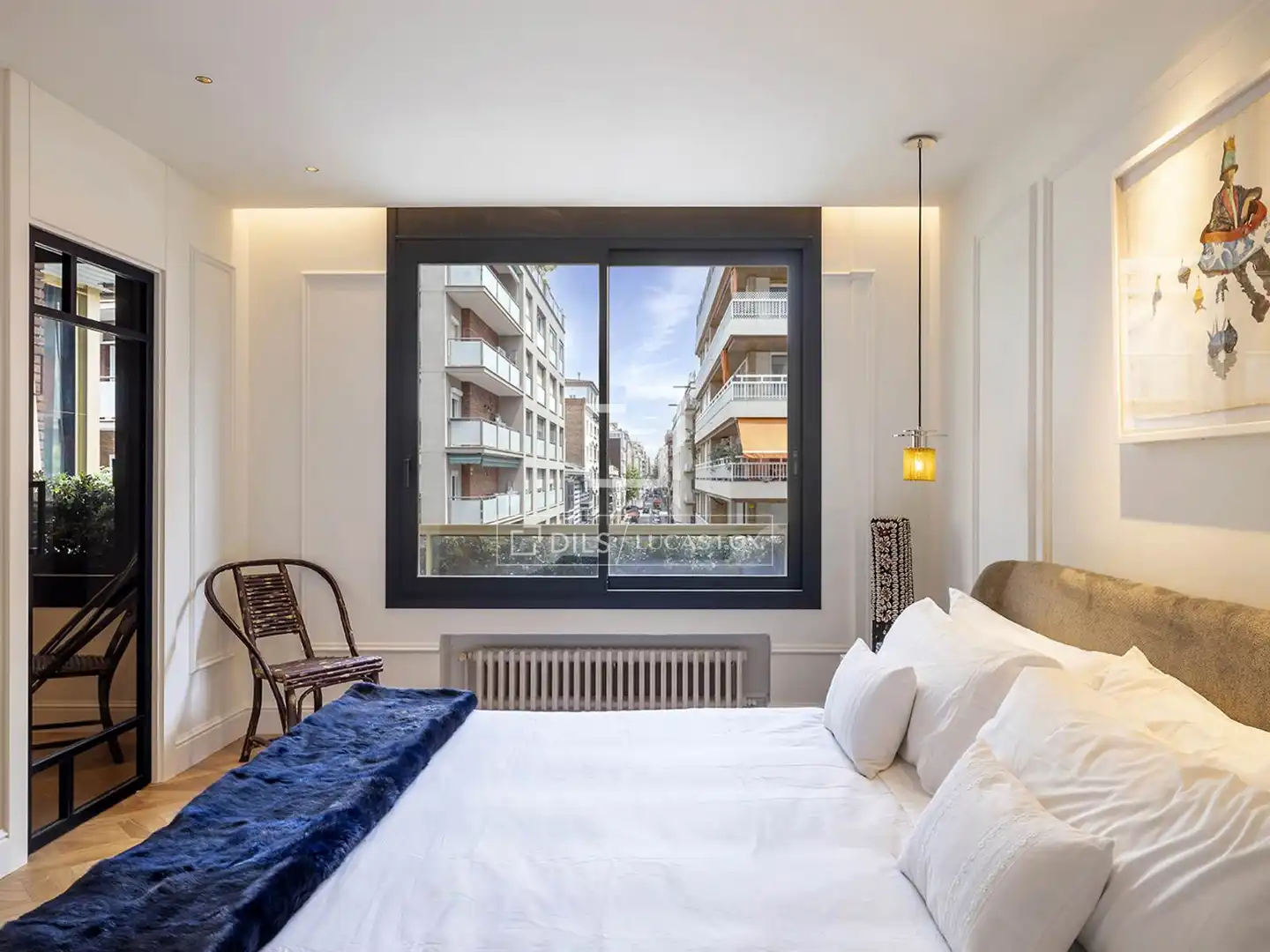 Bedroom of Flat for sale in Barcelona  with Air Conditioner, Heating and Parquet flooring