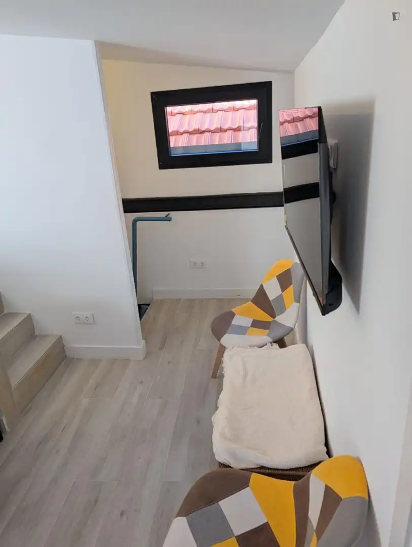 Houses for rent in Madrid  with Air Conditioner, Furnished and Washing machine