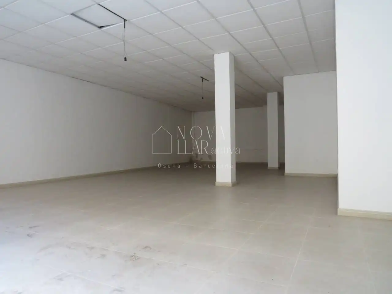 Local comercial en alquiler en Calle Jesus, imagen 2