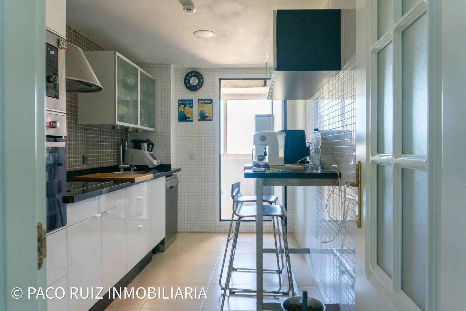 Cocina de Piso en venta en Almería con Balcón