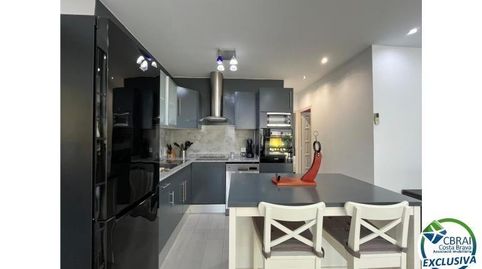 Villa ideal para alquiler con licencia turística, piscina, zona residencial, 4 dormitorios, 4 baños, imatge 3
