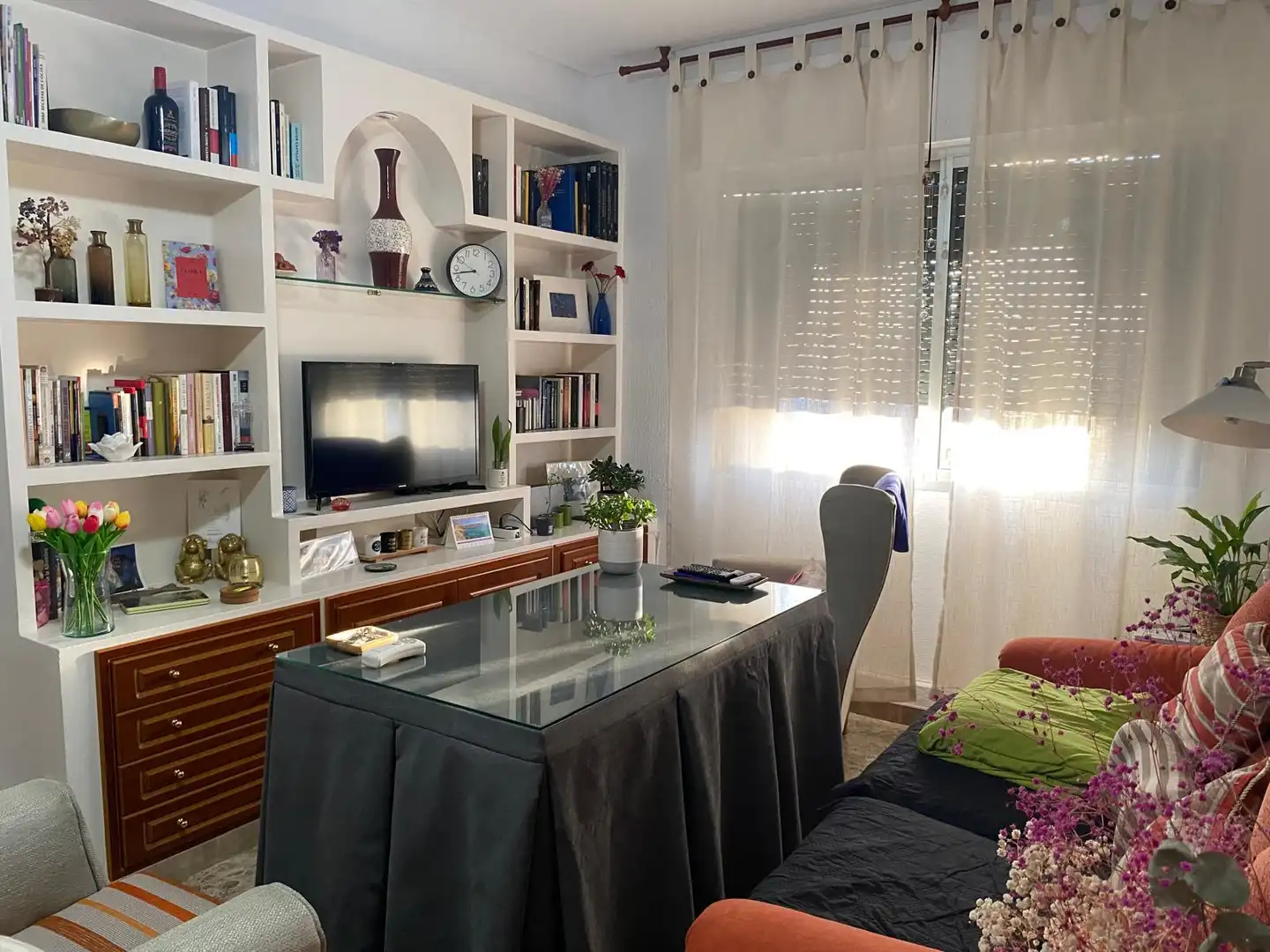 Living room of Flat for rent in Córdoba  with Air Conditioner, Heating and Furnished