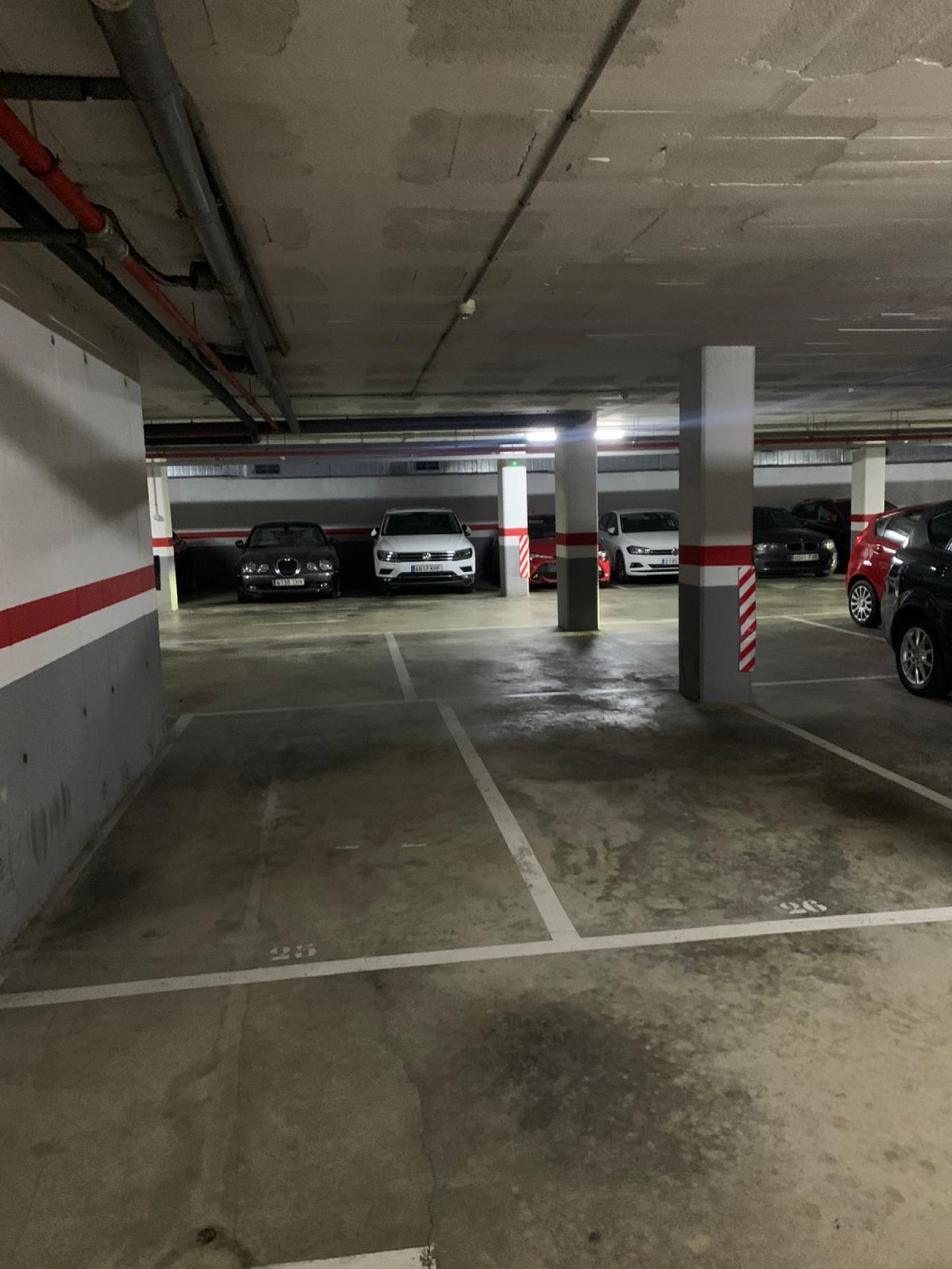 Garage to rent in Barcelona - Calle Tanger, El Poblenou, Sant Martí,  Barcelona Capital