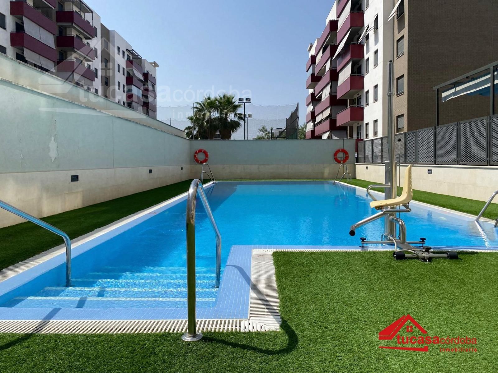 Piscina de Pis en venda en  Córdoba Capital amb Aire condicionat, Calefacció i Parquet