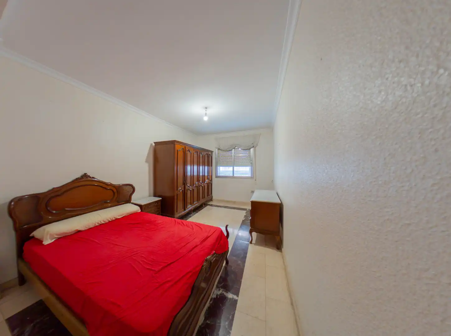 Habitación de Piso en venta en Murcia con Balcón