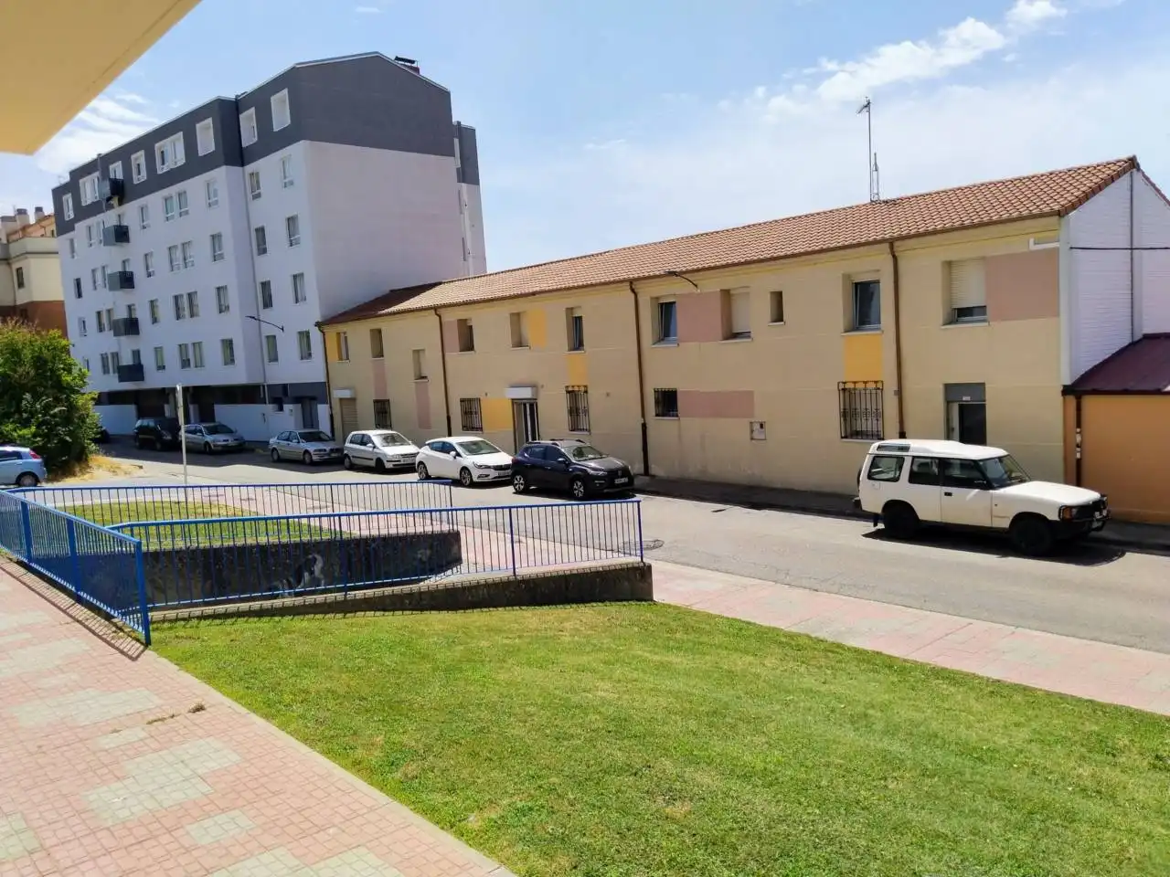 Vista exterior de Piso en venta en Burgos con Calefacción y Amueblado