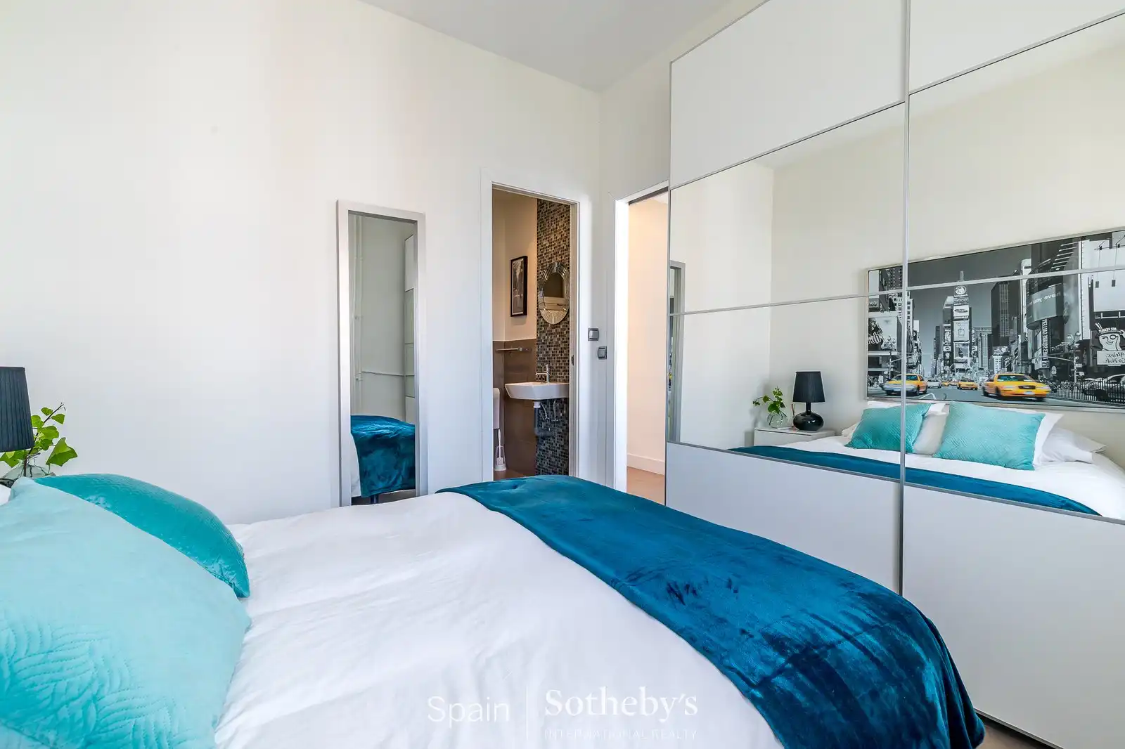 Habitación de Apartamento en venta en Madrid
