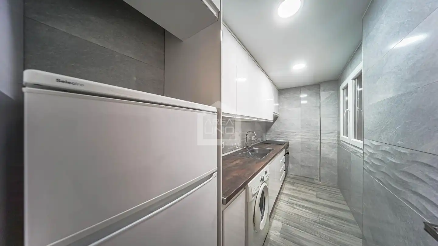 Cocina de Planta baja en venta en Alcorcón con Aire acondicionado y Calefacción