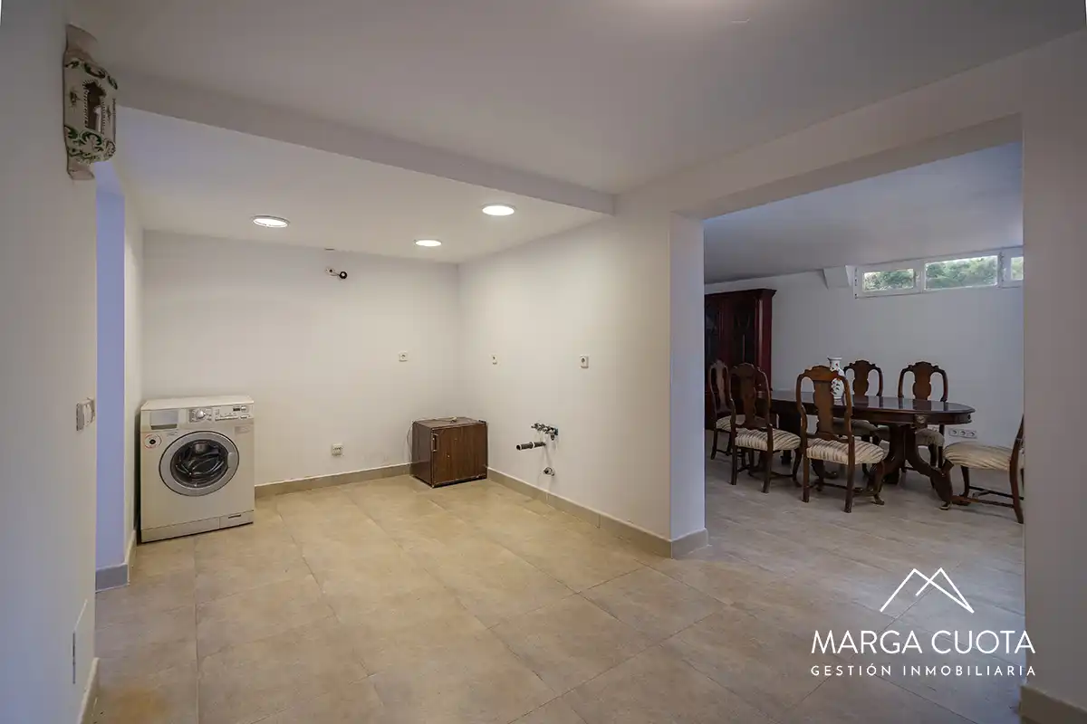 Houses for sale in Valdemorillo  with Heating, Private garden and Parquet flooring
