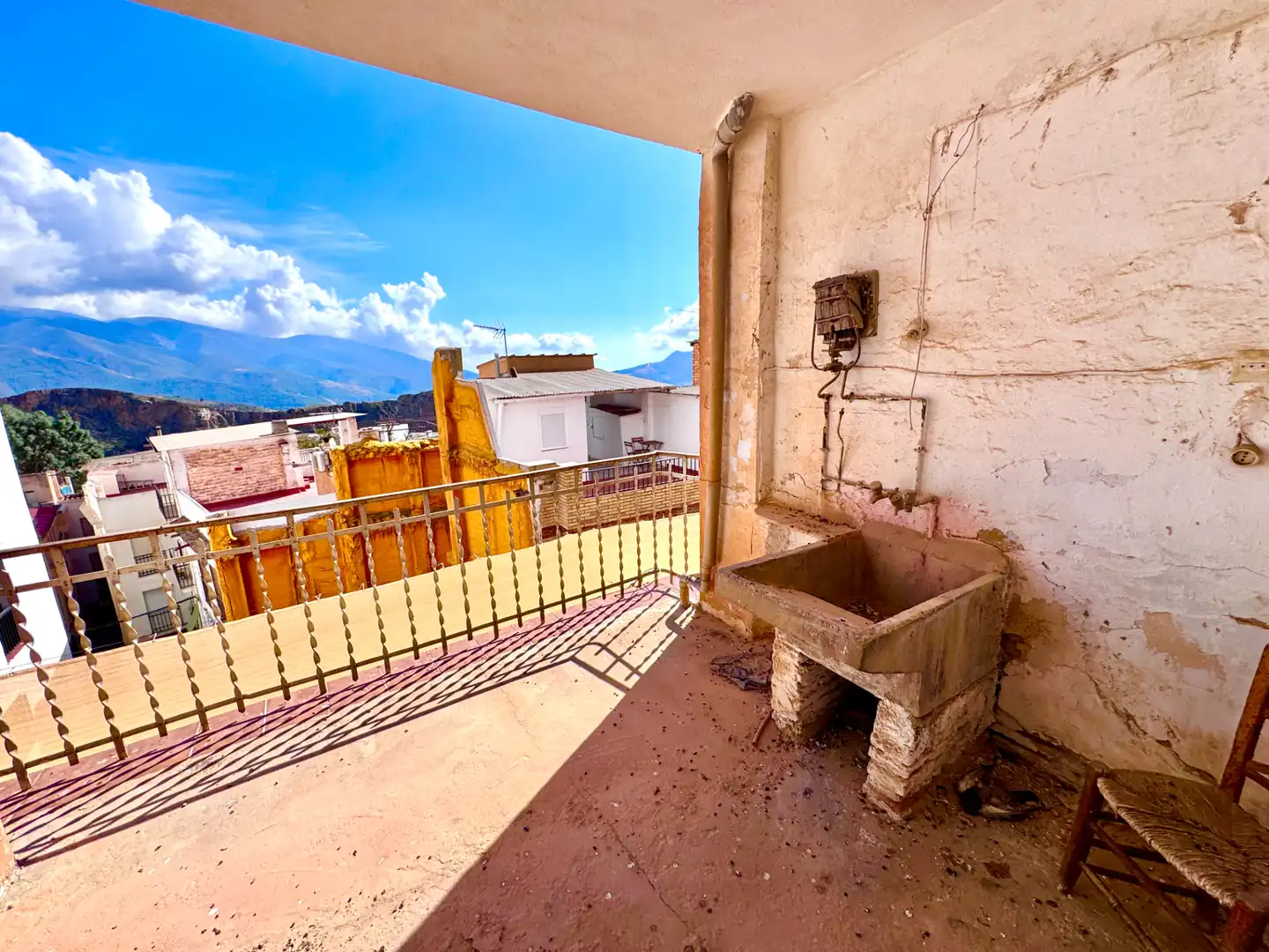 Casa con terrazza in vendita a Calle Real