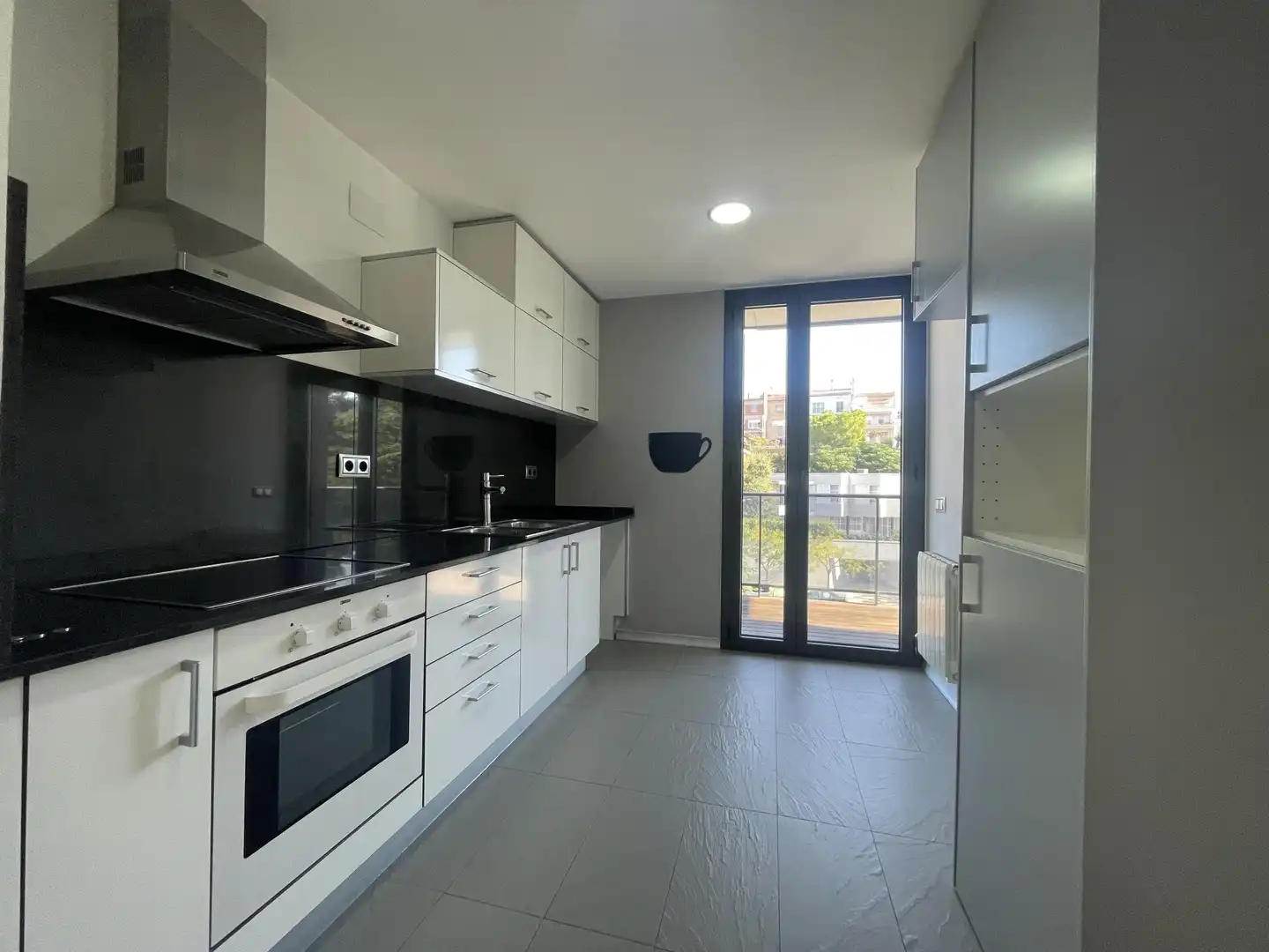 Cocina de Piso en venta en Igualada con Calefacción y Jardín privado