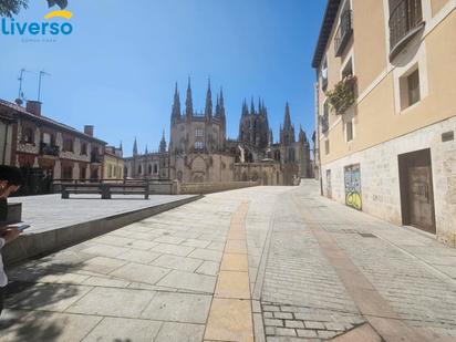 Vista exterior de Pis en venda en Burgos Capital amb Calefacció