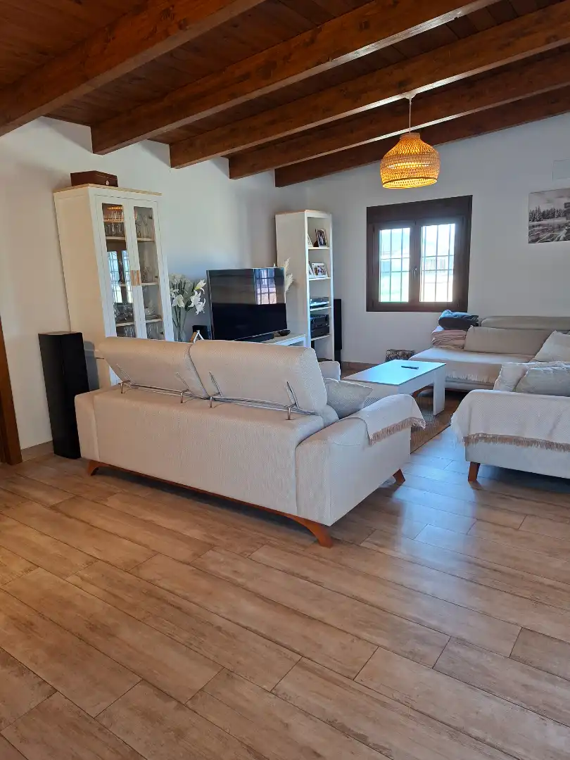 Living room of Houses for sale in Mejorada del Campo  with Heating, Private garden and Storage room