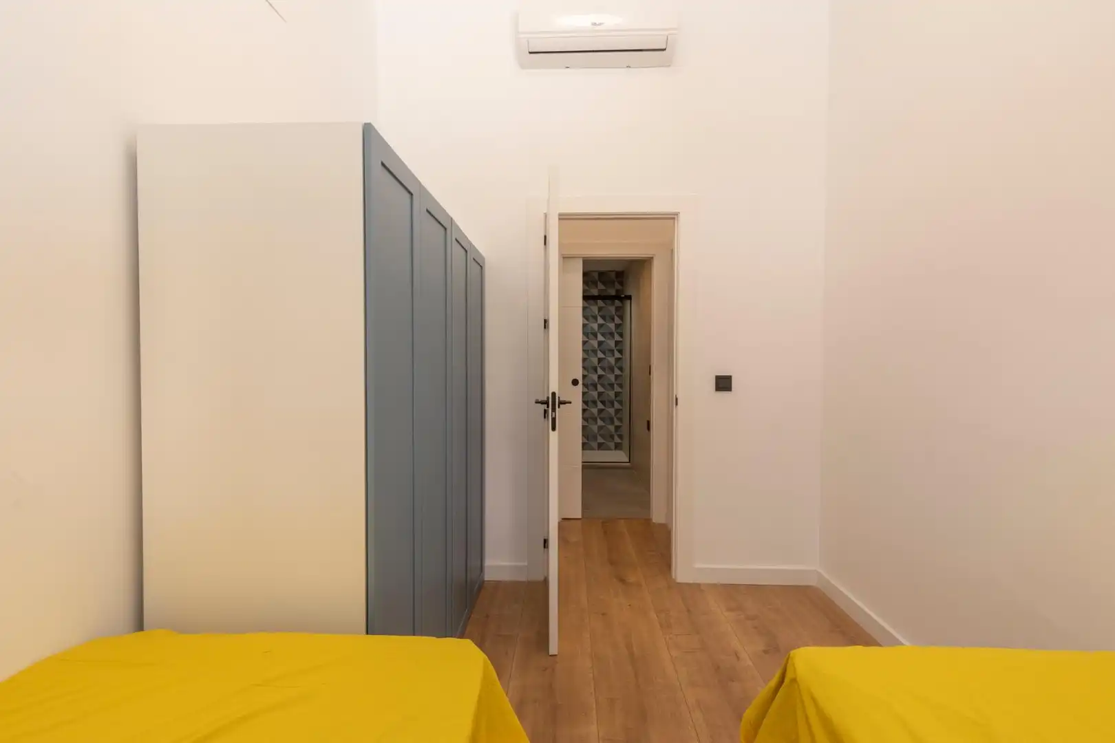 Erdgeschoss zum Verkauf in Granada mit Klimaanlage, Heizung und Möbliert