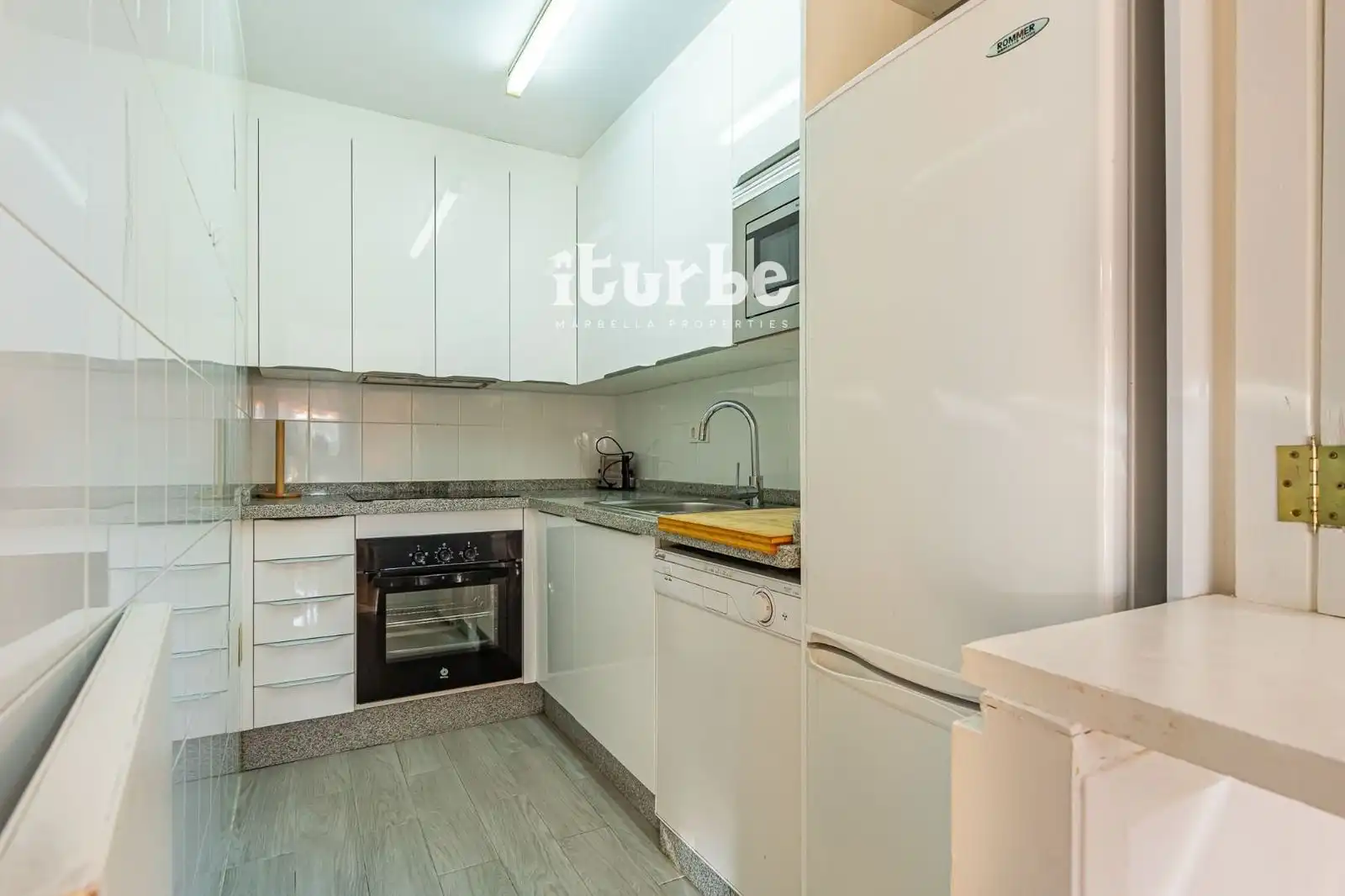Flat for rent in Margarita - Edificio Géminis - Apartamento 322, La Carolina - Guadalpín