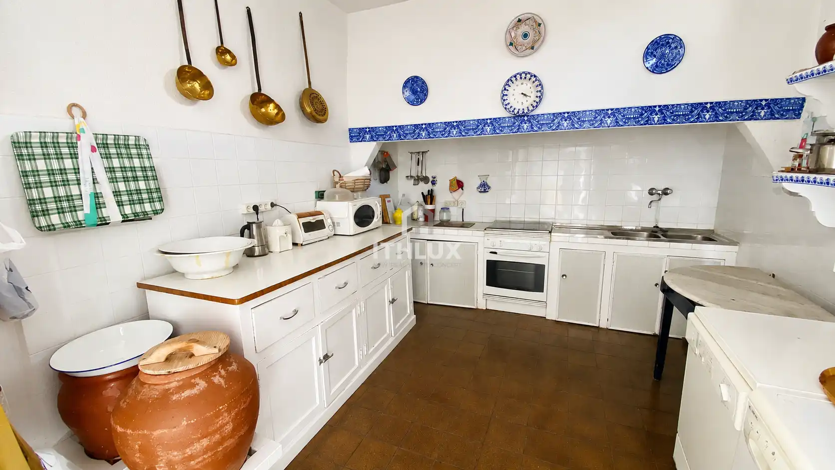 Küche von Einfamilien-Reihenhaus zum Verkauf in Torremocha mit Klimaanlage, Heizung und Terrasse