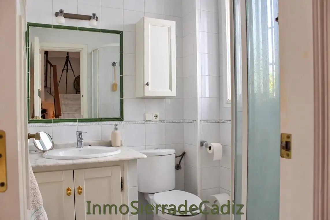 Bany de Casa o xalet en venda en Zahara, Cádiz