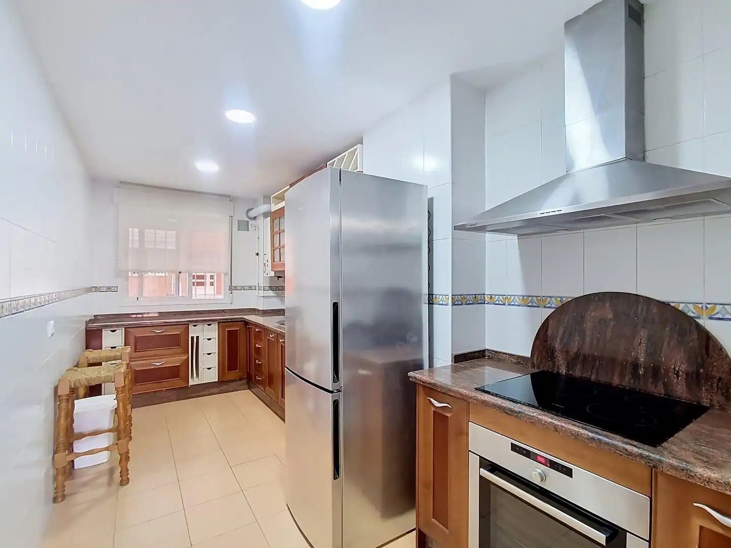 Ground floor with lift to rent in Calle Profesor Domínguez Ortiz, imagen 11