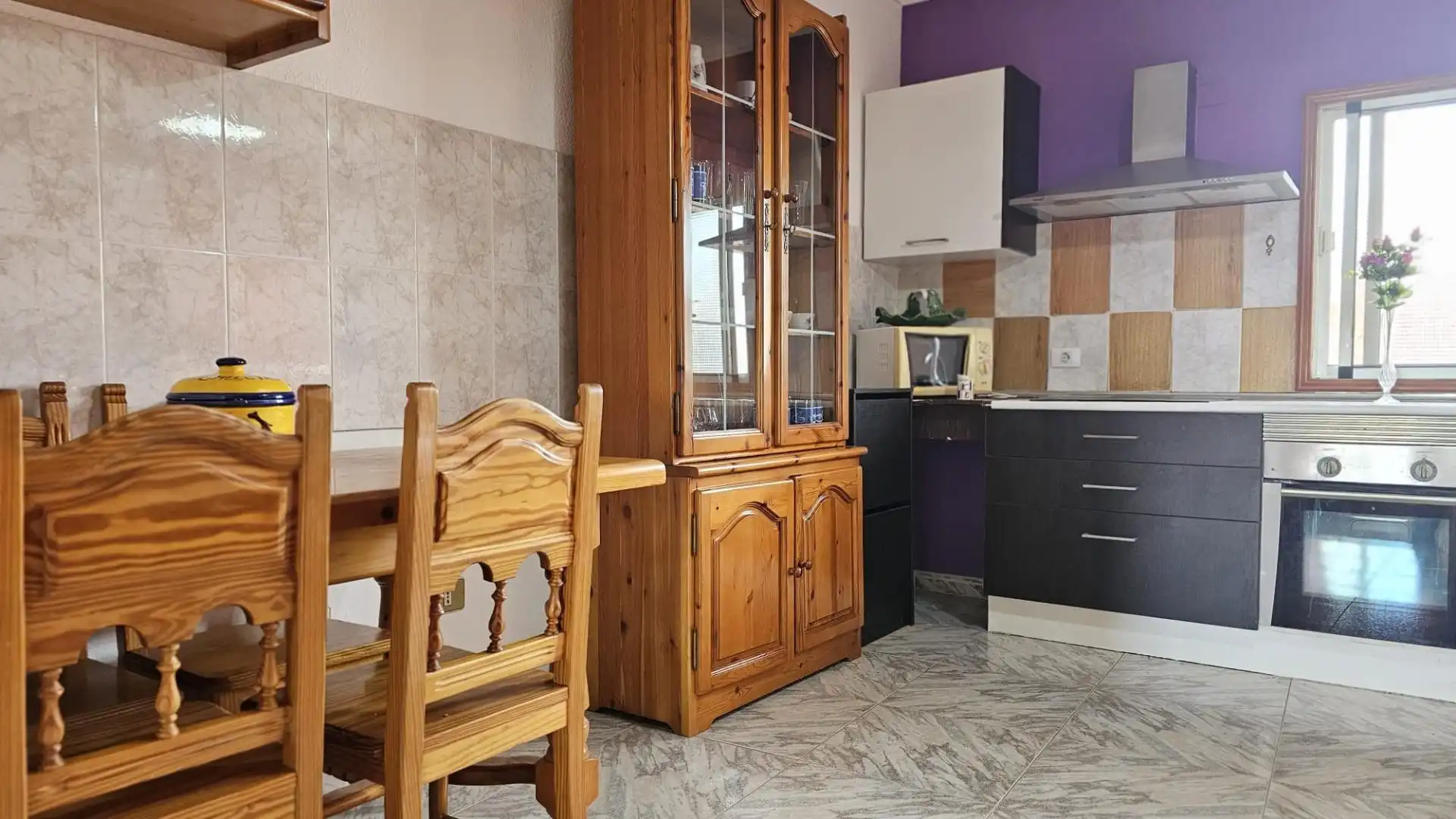 Kitchen of Buildings for sale in Santa Lucía de Tirajana