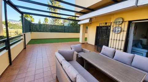 Foto 3 de Piso en venta en La Concha - Resina Golf, Estepona