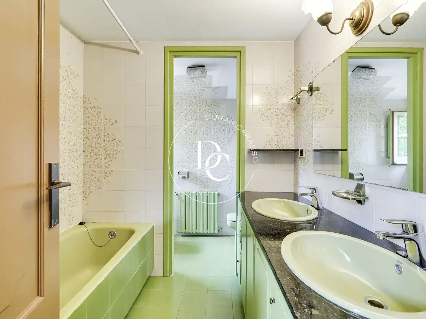 Baño de Finca rústica en venta en Font-rubí con Calefacción, Jardín privado y Terraza