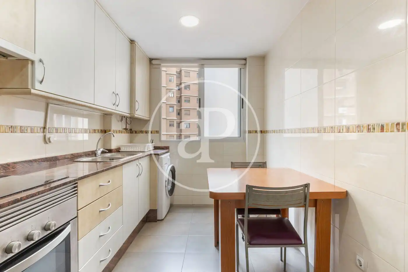 Cocina de Piso de alquiler en Valencia con Aire acondicionado, Calefacción y Terraza