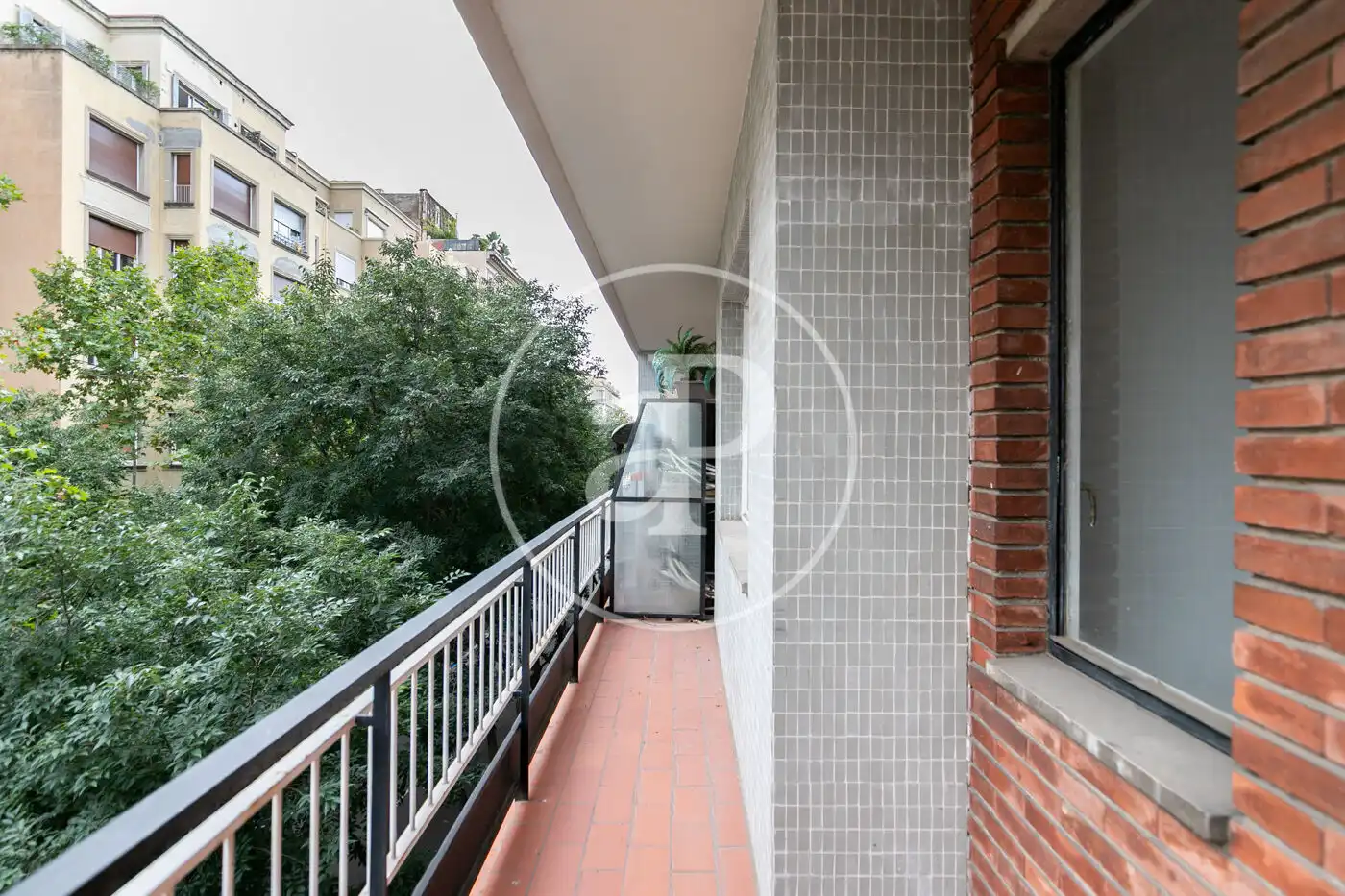 Terraza de Piso en venta en Barcelona con Calefacción, Terraza y Balcón