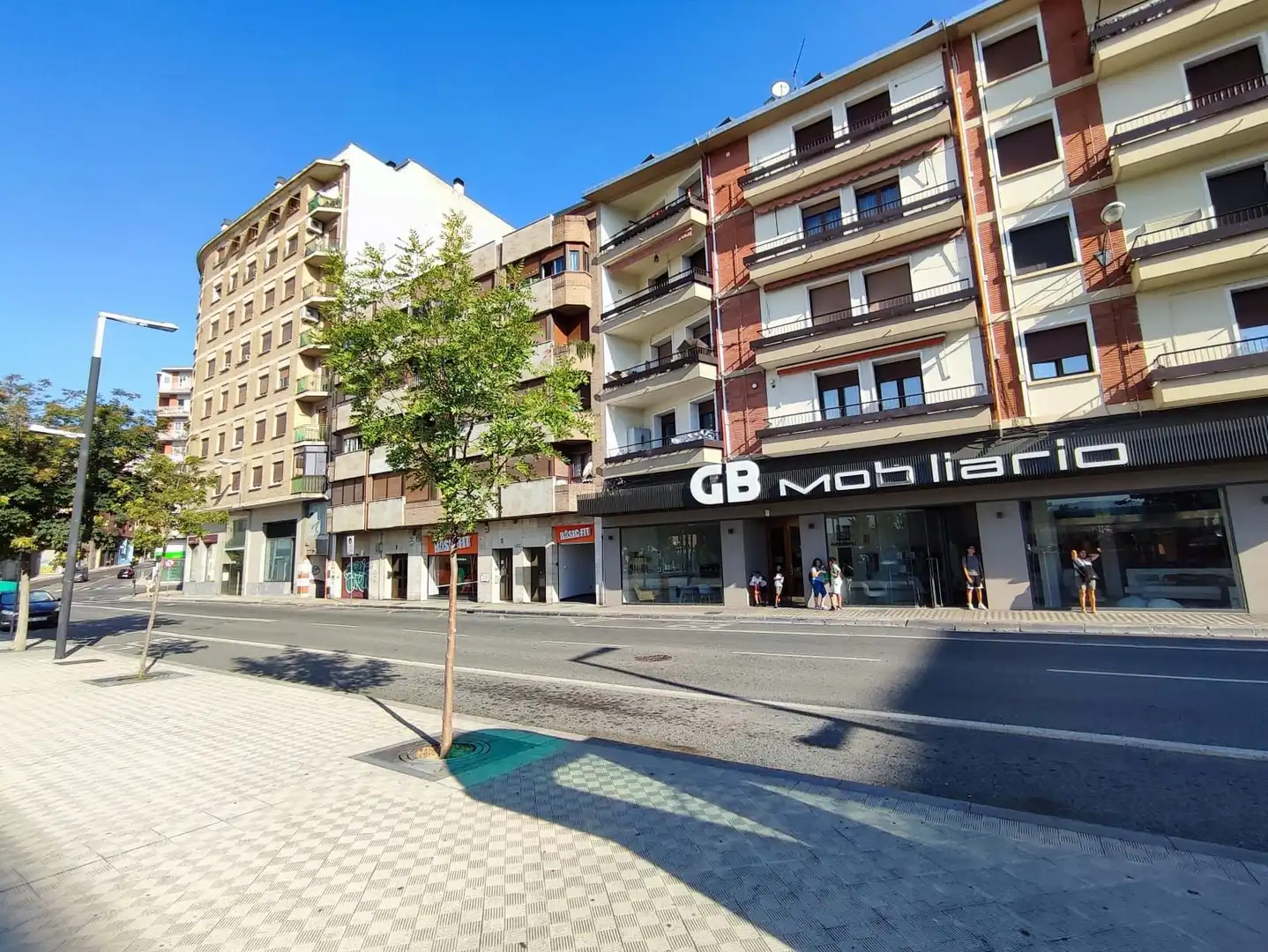 Vista exterior de Pis en venda en  Pamplona / Iruña amb Calefacció, Terrassa i Moblat