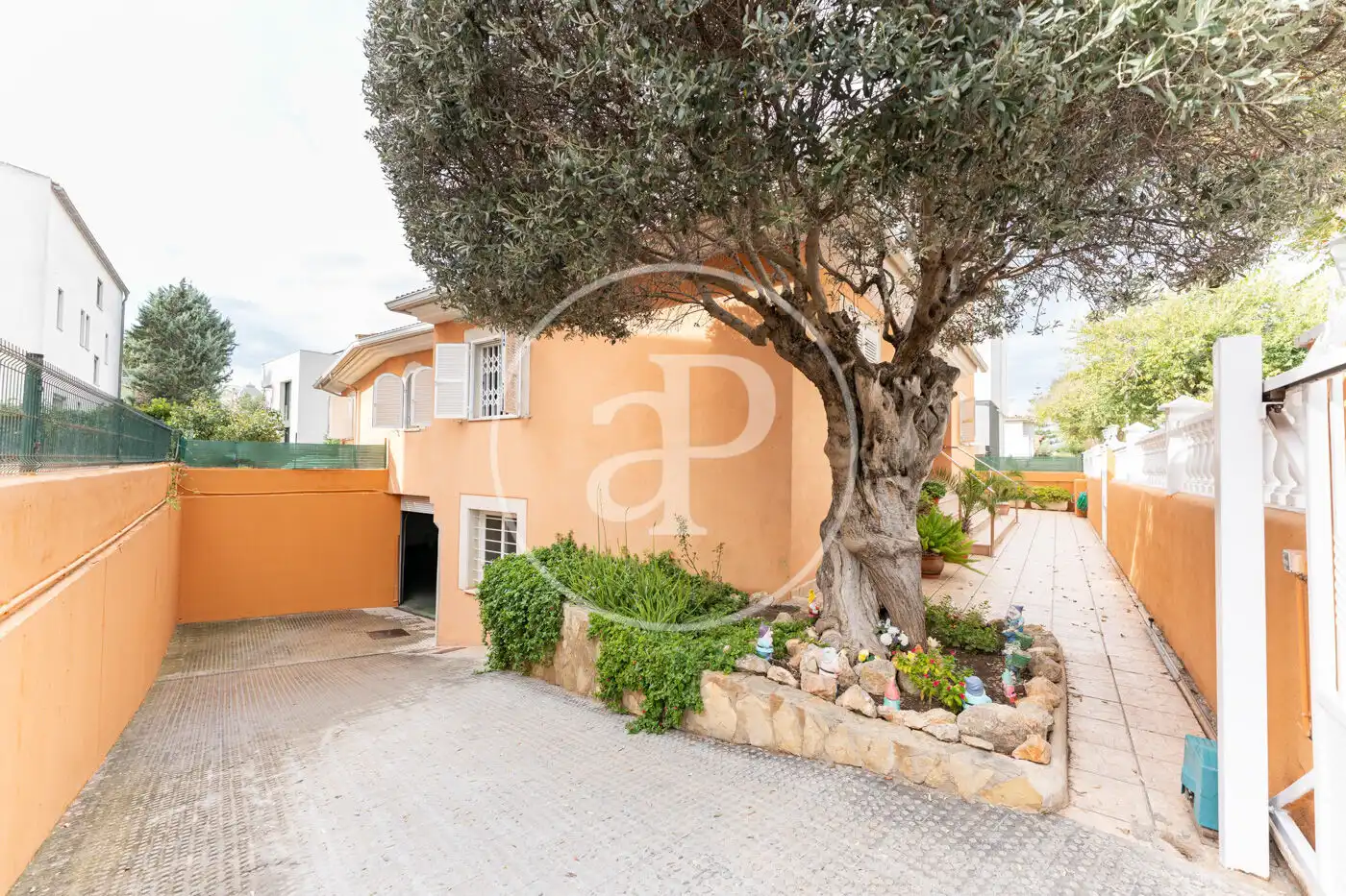 Exterior view of Houses for sale in  Palma de Mallorca  with Air Conditioner, Heating and Private garden