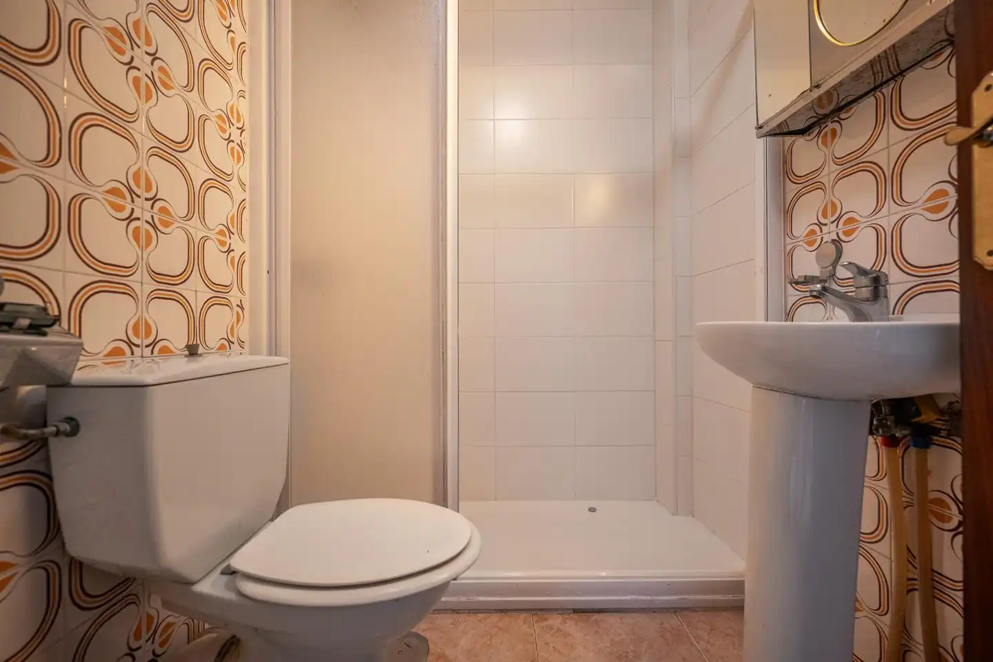 Baño de Piso en venta en Ávila con Calefacción y Terraza