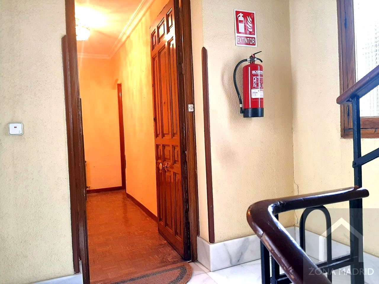 Pis en venda en  Madrid Capital amb Calefacció, Parquet i Traster