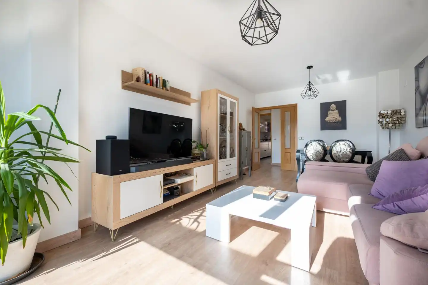Sala de estar de Piso en venta en Ávila con Calefacción, Trastero y Amueblado