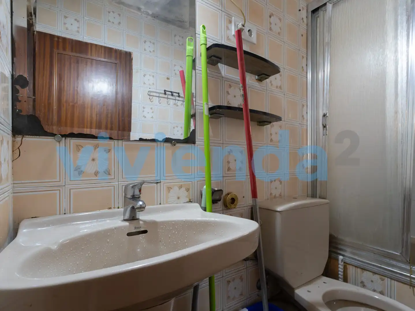 Bathroom of Flat for sale in Madrid  with Air Conditioner